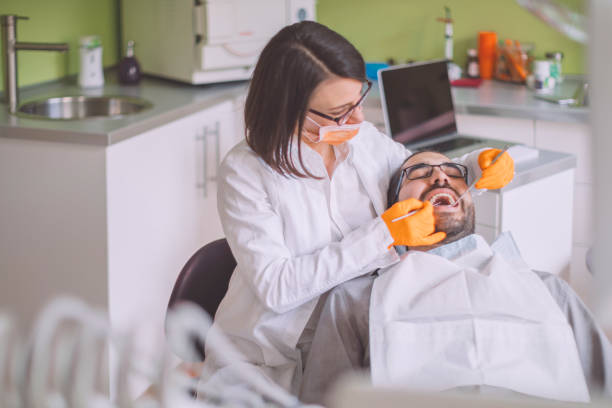 Best Emergency Orthodontic Repairs in Edgecliff Village, TX