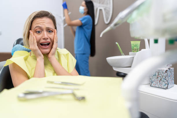 Best Emergency Tooth Extraction in Edgecliff Village, TX